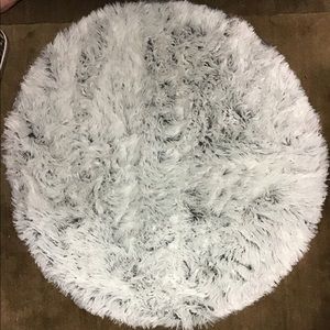 Faux fur rug